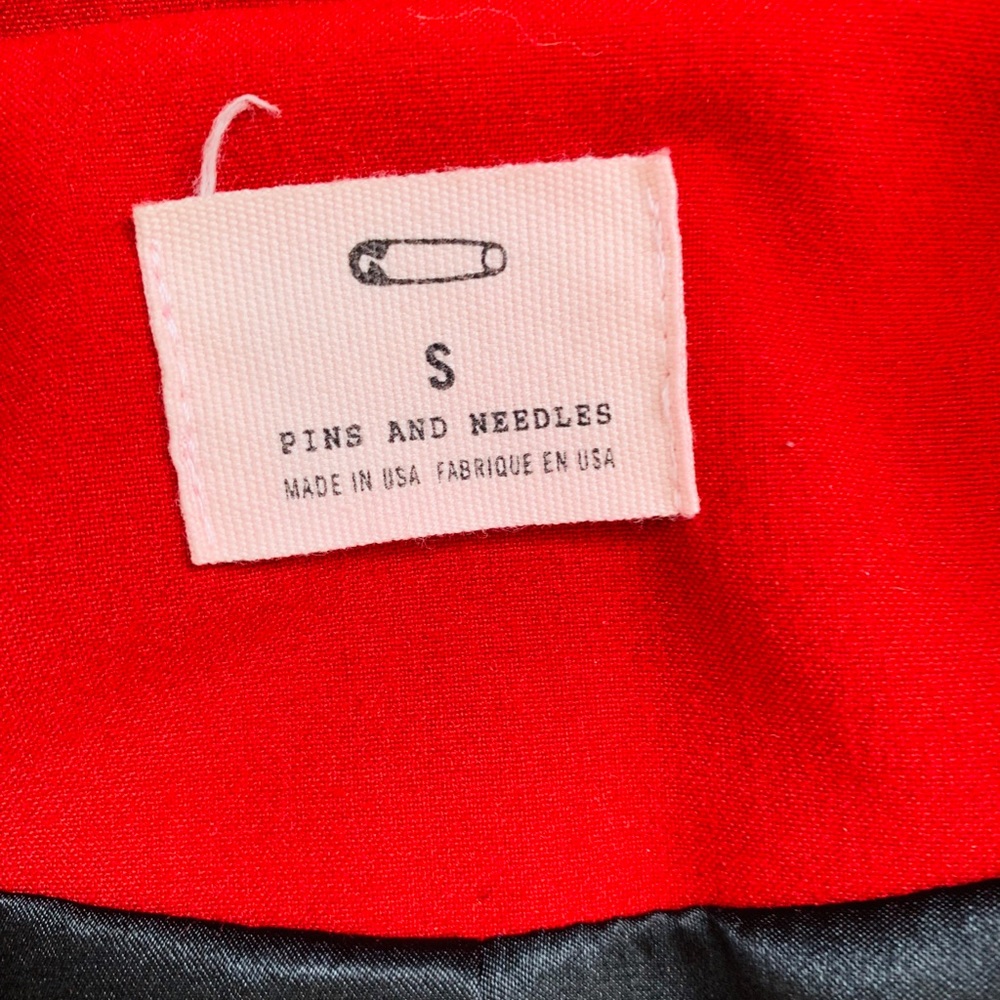 Red blazer - Picture 2 of 5